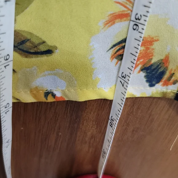 Spense Sleeveless Hi/Low Tunic. (309) - Picture 7 of 9